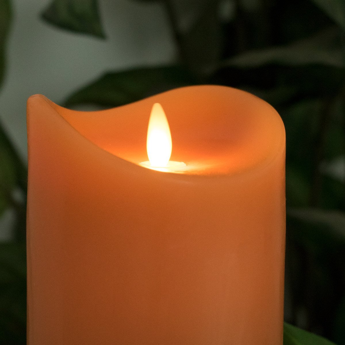 LED-Echtwachskerze mit "Flamme", Orange, 14cm